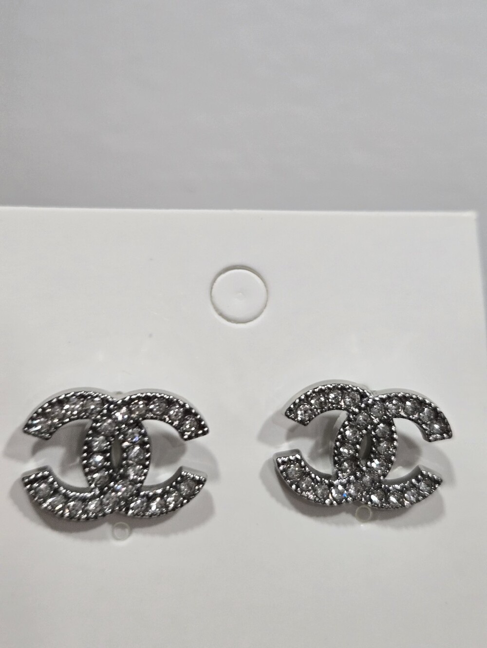 Earrings - Picture 4 of 4